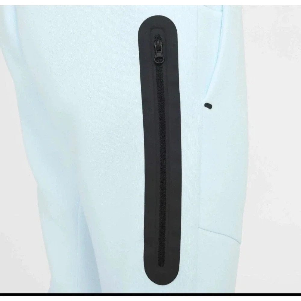 Nike sportswear tech